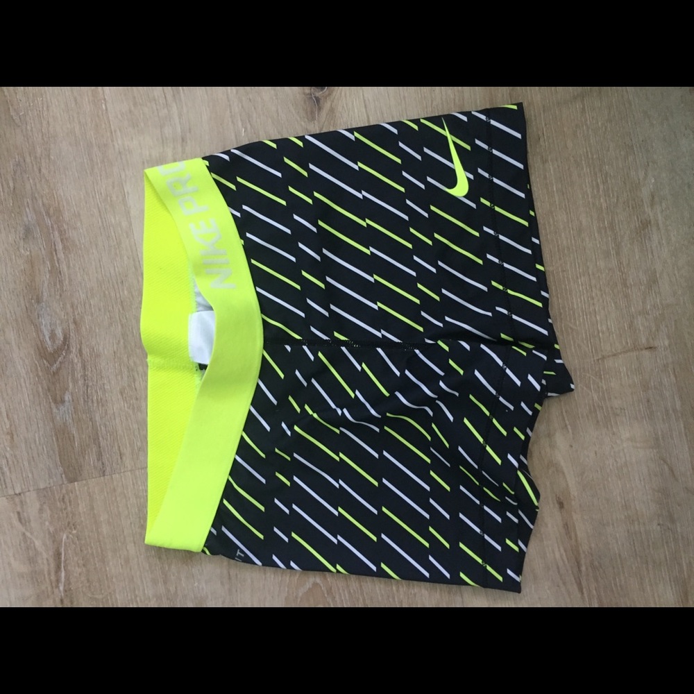 Nike Pro 3” Shorts